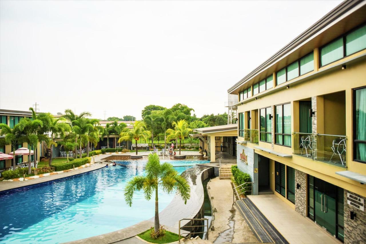 Pan Hotel And Resort Abucay Εξωτερικό φωτογραφία