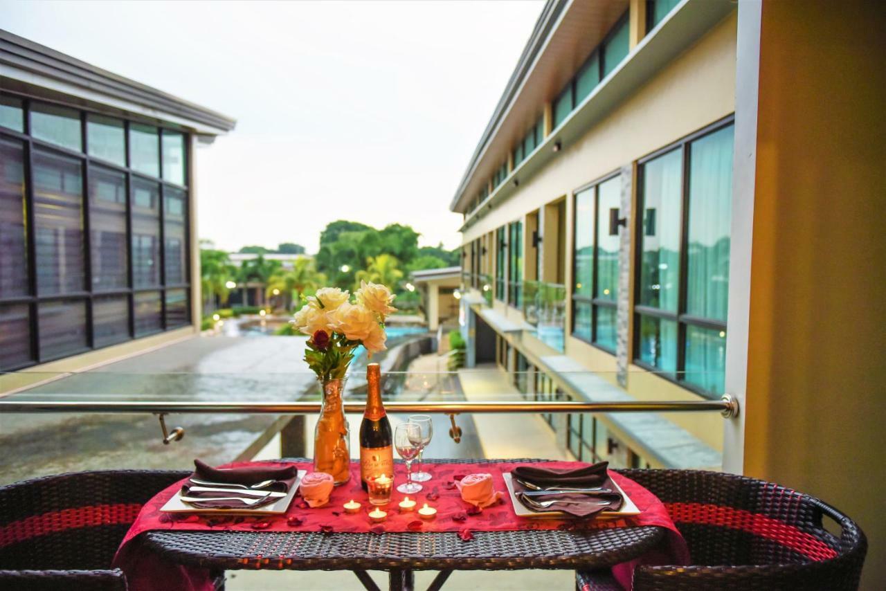 Pan Hotel And Resort Abucay Εξωτερικό φωτογραφία